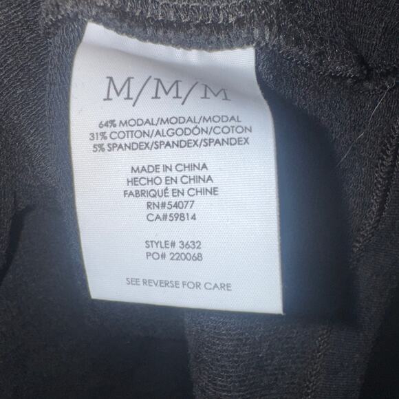 CAbi Cap Sleeve Mock Neck Charcoal Gray Medium Top - Picture 4 of 4